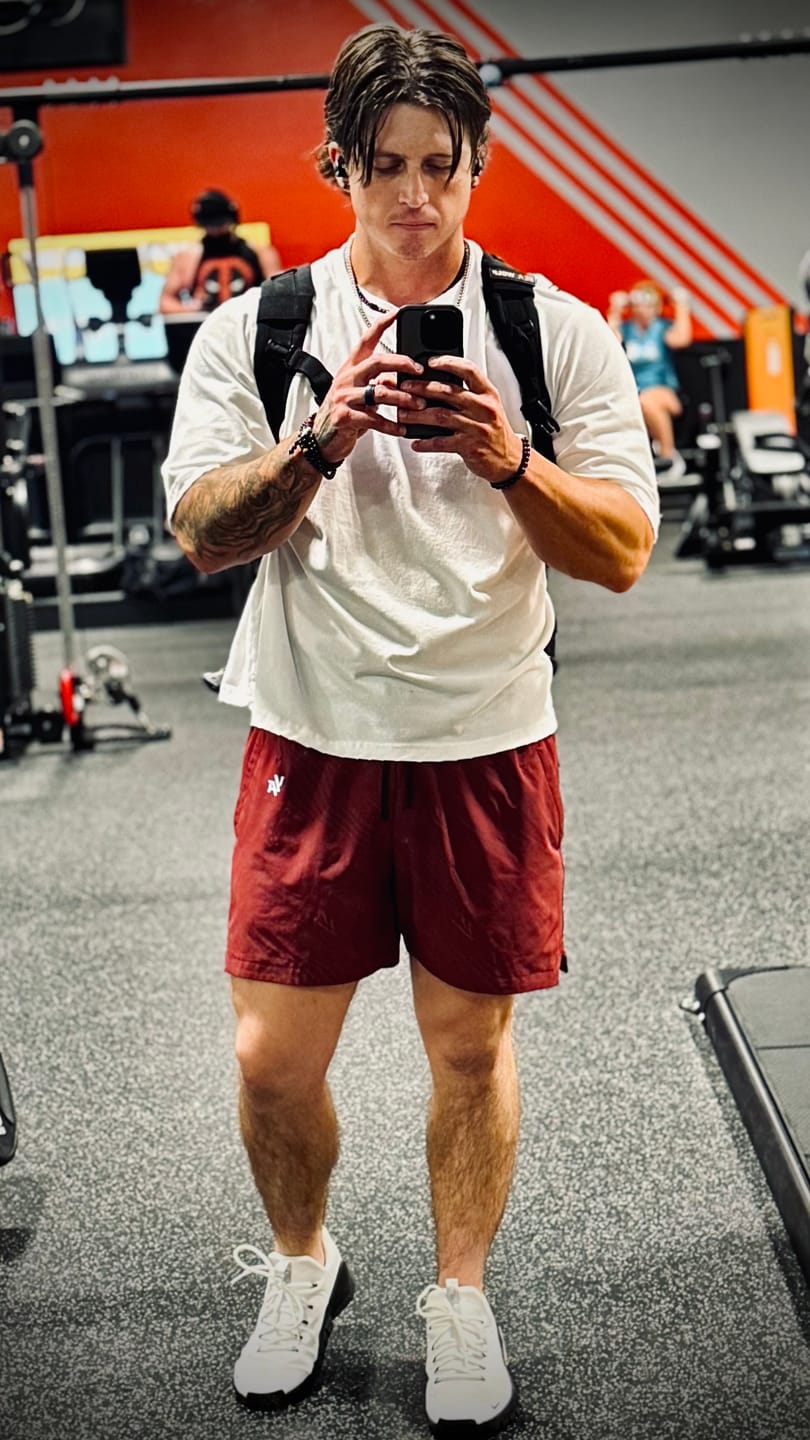 Customer photo review of 1052 - Reflective Fitness Shorts