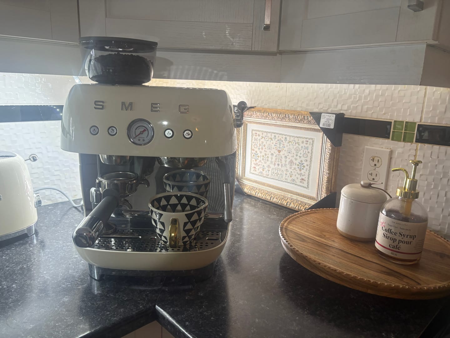 Customer photo review of Smeg - Manual Coffee Machine with grinder