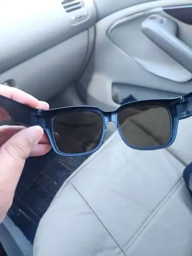 Customer photo review of ShadeEase™ Fit Over Polarized Sunglasses