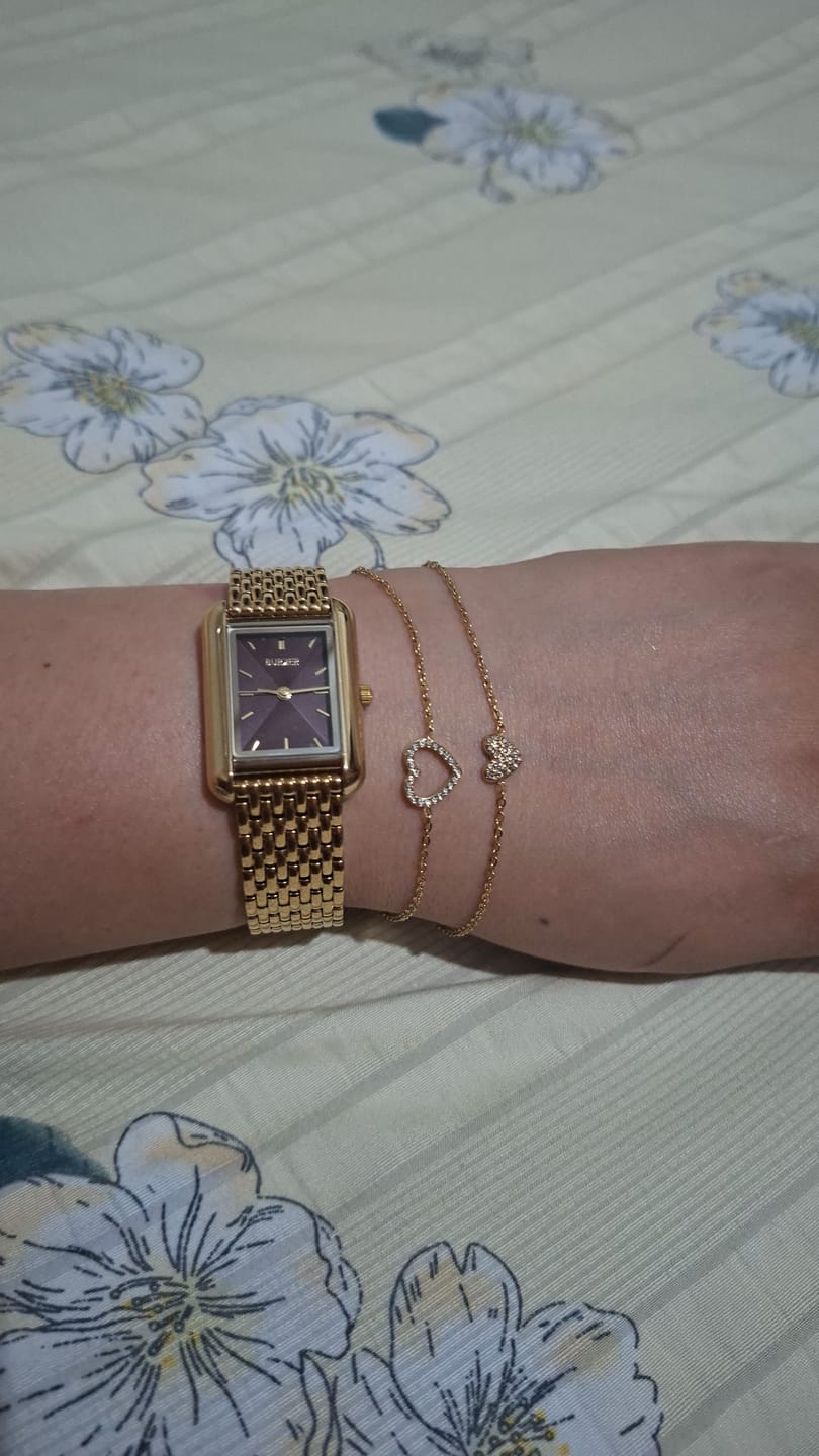 Customer photo review of Olivia Gold Burgundy