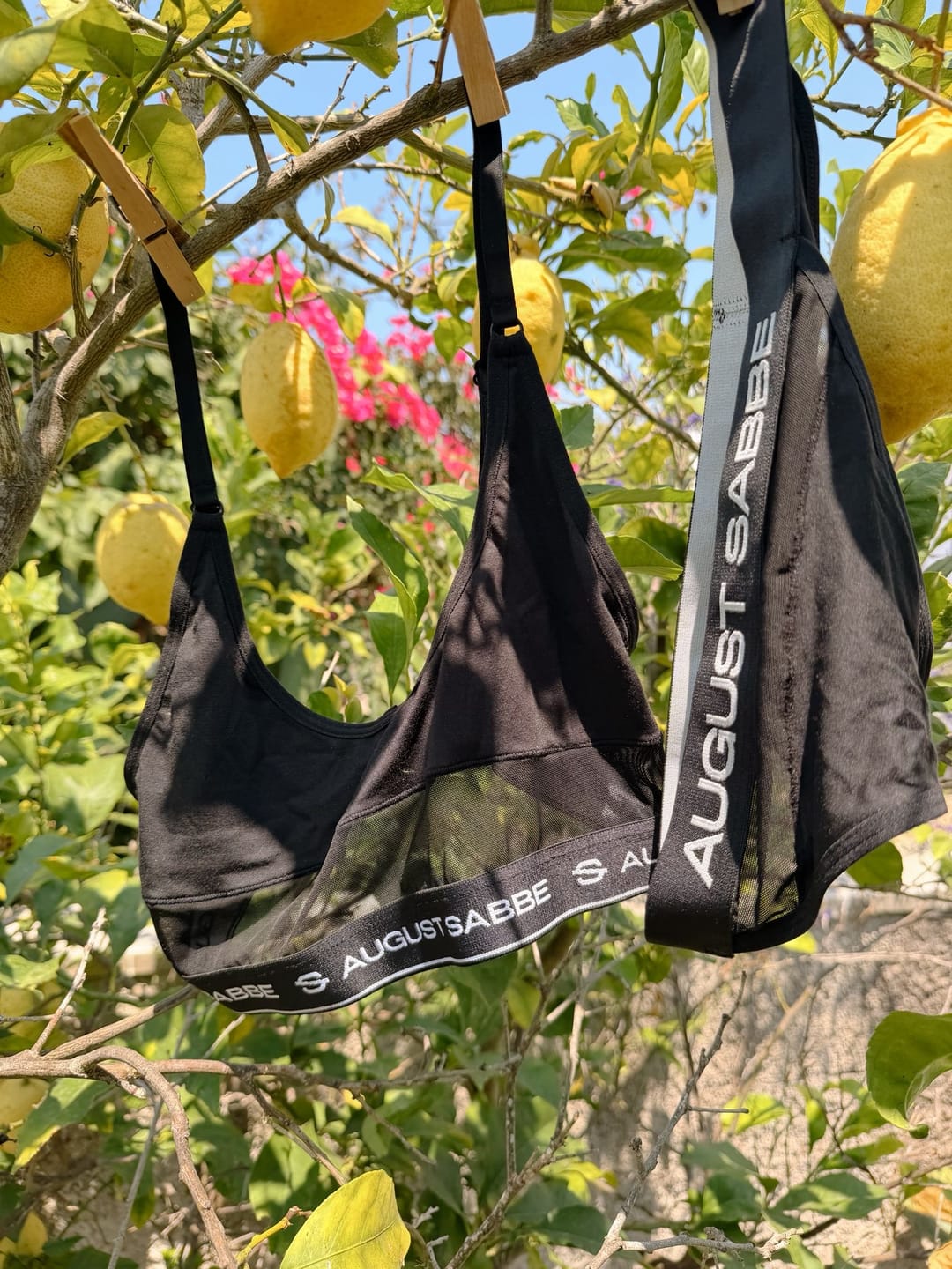Customer photo review of Sabbe Bralette & Stringid, UUS Must