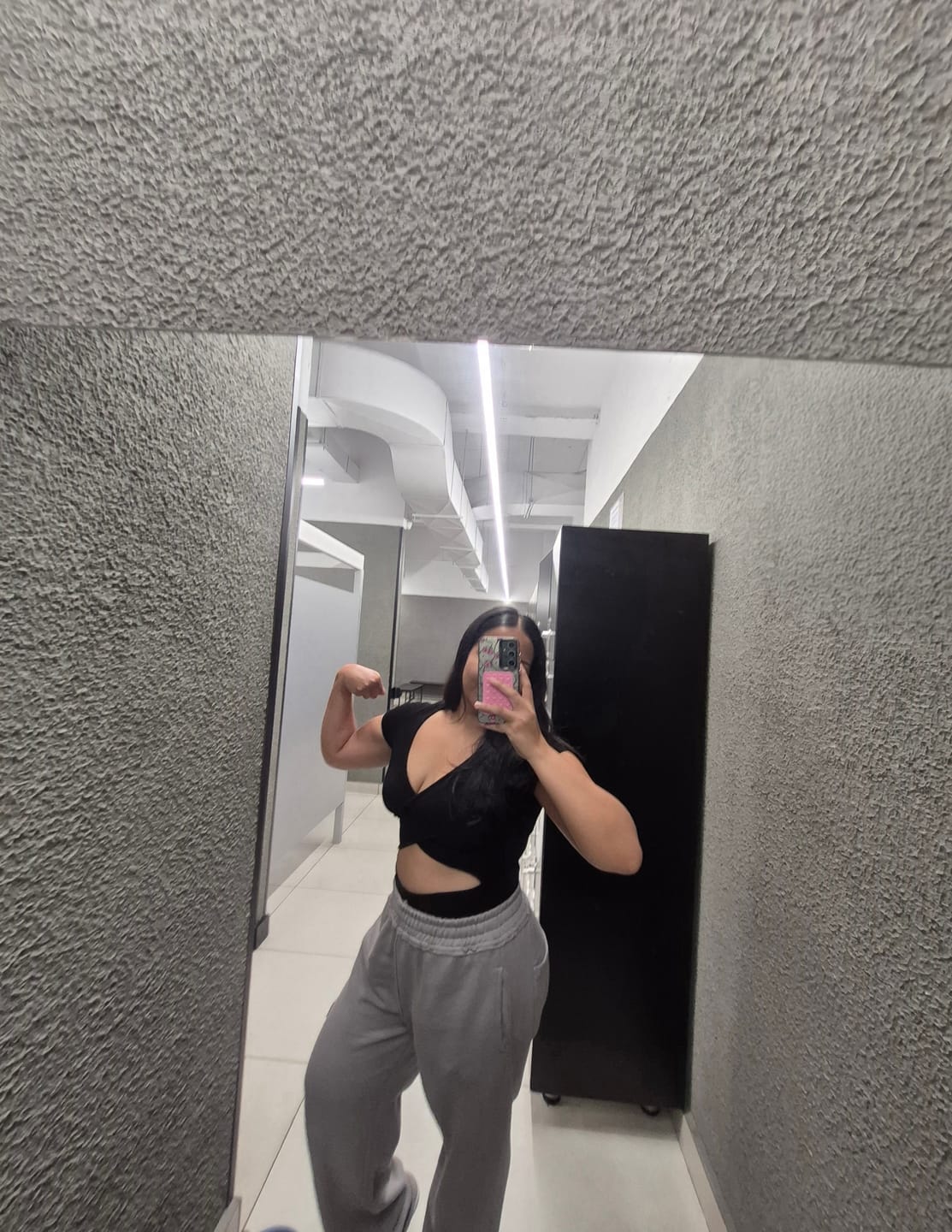Customer photo review of W234 After Dark Joggers