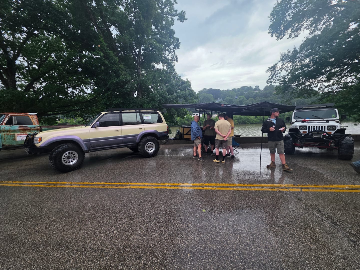 Customer photo review of OPENROAD 270 Degree Awning XL