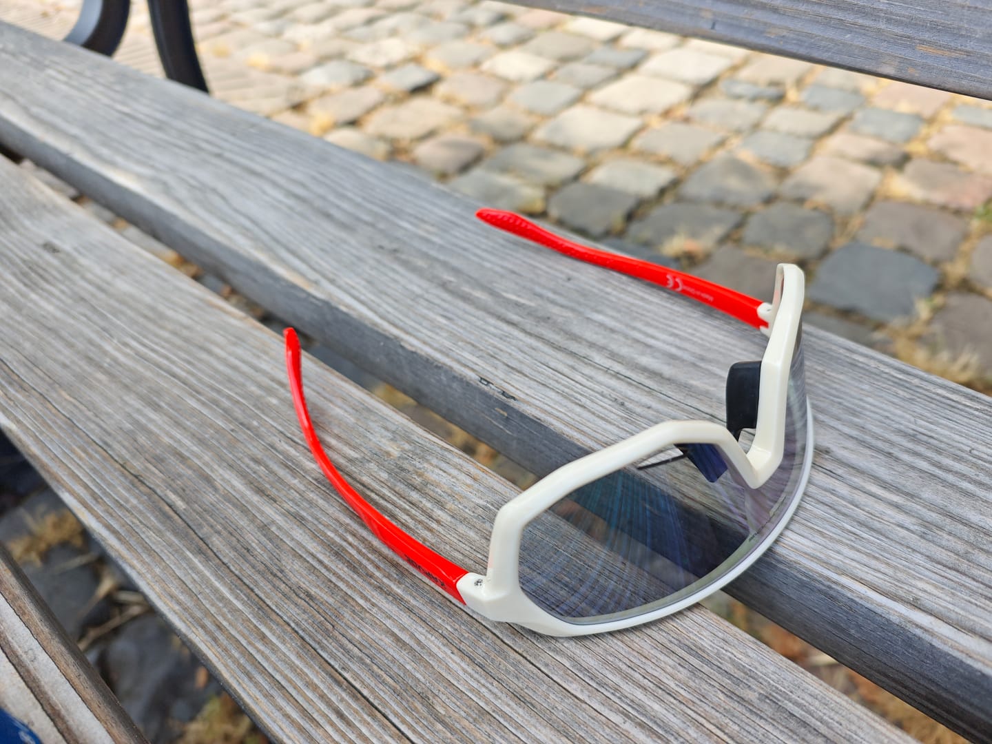 Customer photo review of REVO Kapvoe X63 Photochromic Sunglasses for Men Women