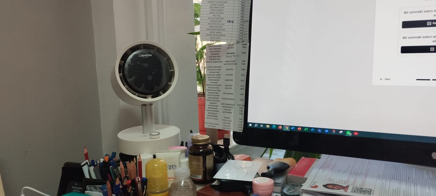 Customer photo review of Taşınabilir Masaüstü Fanı | 100 Kademe, Otomatik Salınım, Dijital Ekran, 2000mAh, USB-C (X6114)