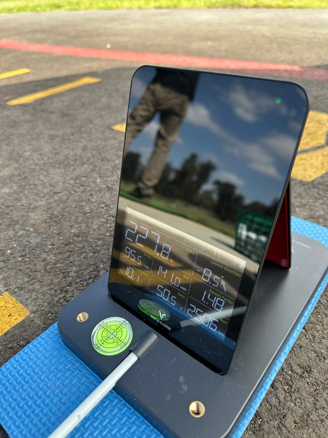 Customer photo review of (Refurbished) Swing Caddie SC4 PRO Golf Launch Monitor + Simulator With Alignment Stand