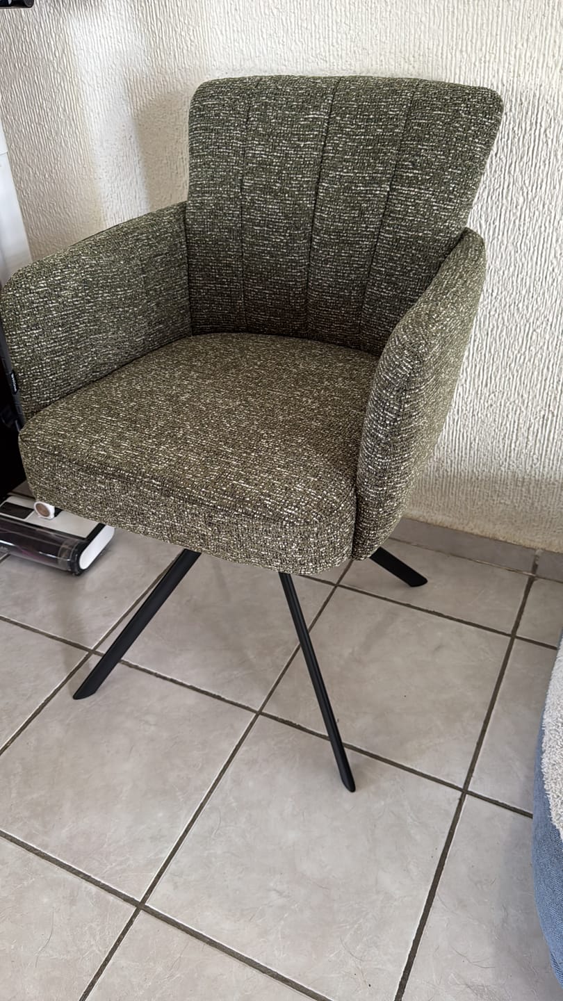 Customer photo review of Silla Giratoria Pontevedra