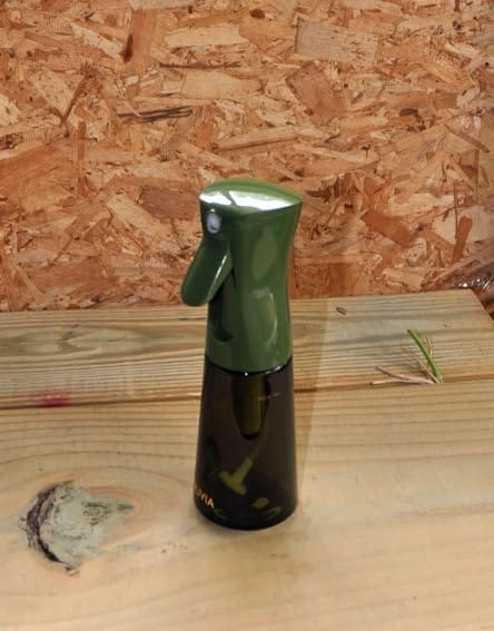 Customer photo review of Olivia Signature Kitchen Sprayer 200ml – Olive Green