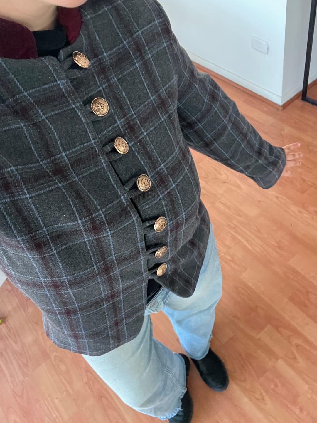 Customer photo review of Chaqueta Estampada Botones Grey