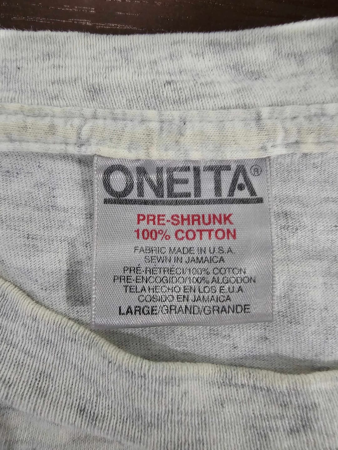 Customer photo review of Vintage 1990's One World Making A Difference Souvenir Travel T-Shirt Men's M