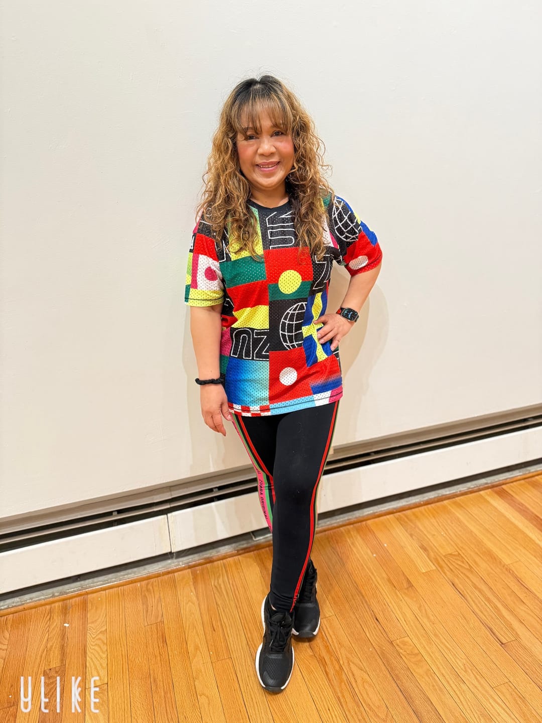 Customer photo review of Worldwide Mesh Crew Neck Top