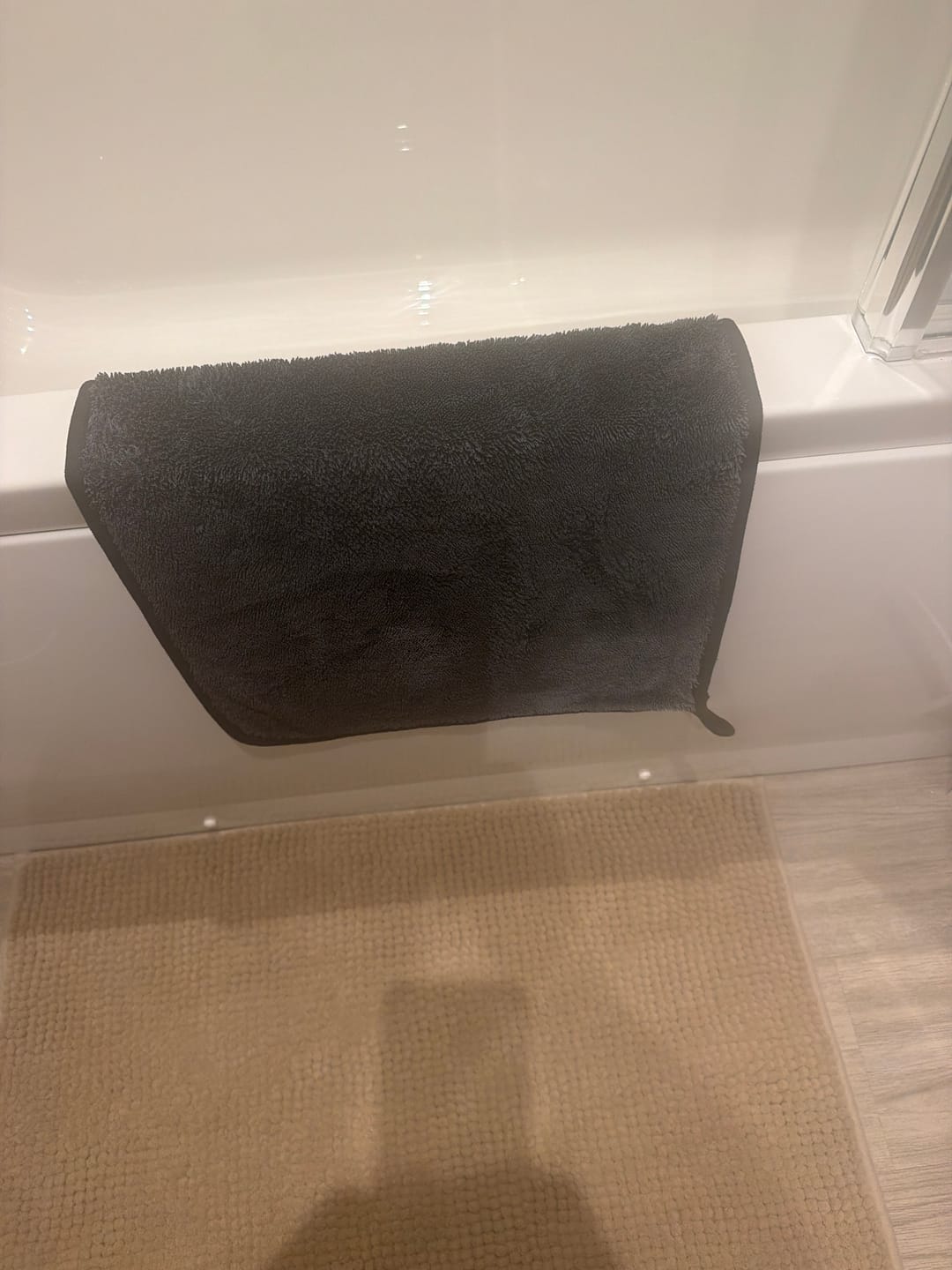 Customer photo review of Magicwipe™ XXL Bathroom Drying Cloth (40x60cm)