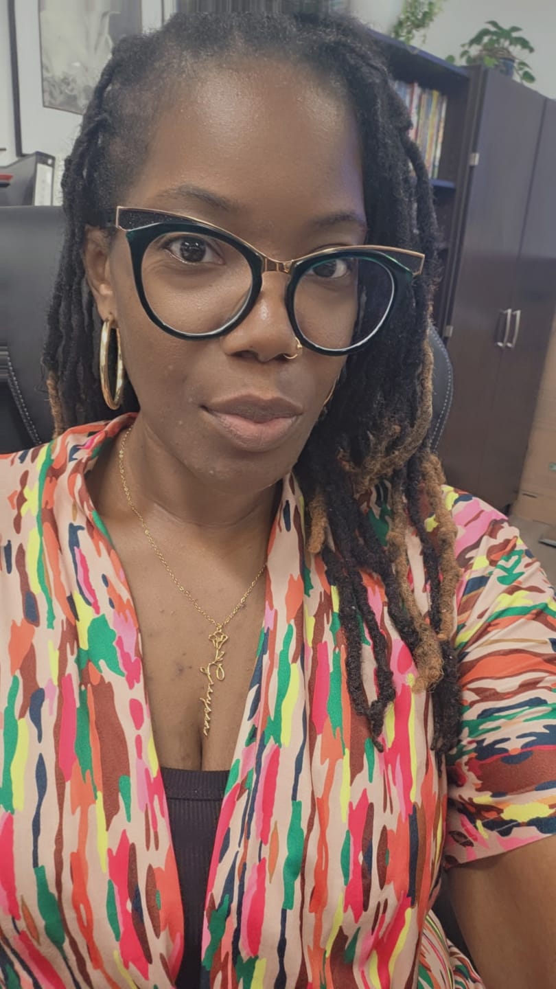 Customer photo review of Birth Flower Name Necklace