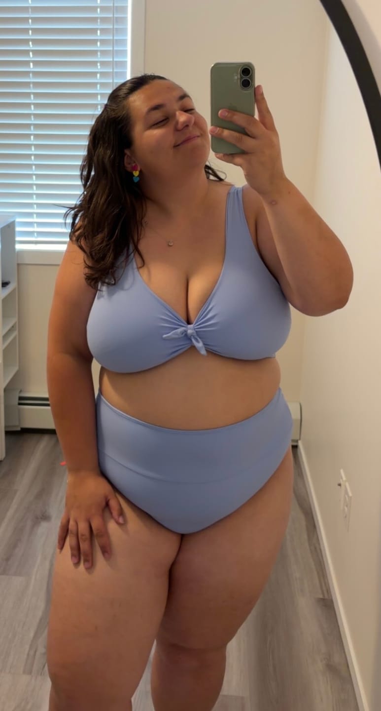 Customer photo review of 'Dream' Bikini Top