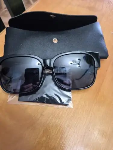 Customer photo review of ShadeEase™ Fit Over Polarized Sunglasses
