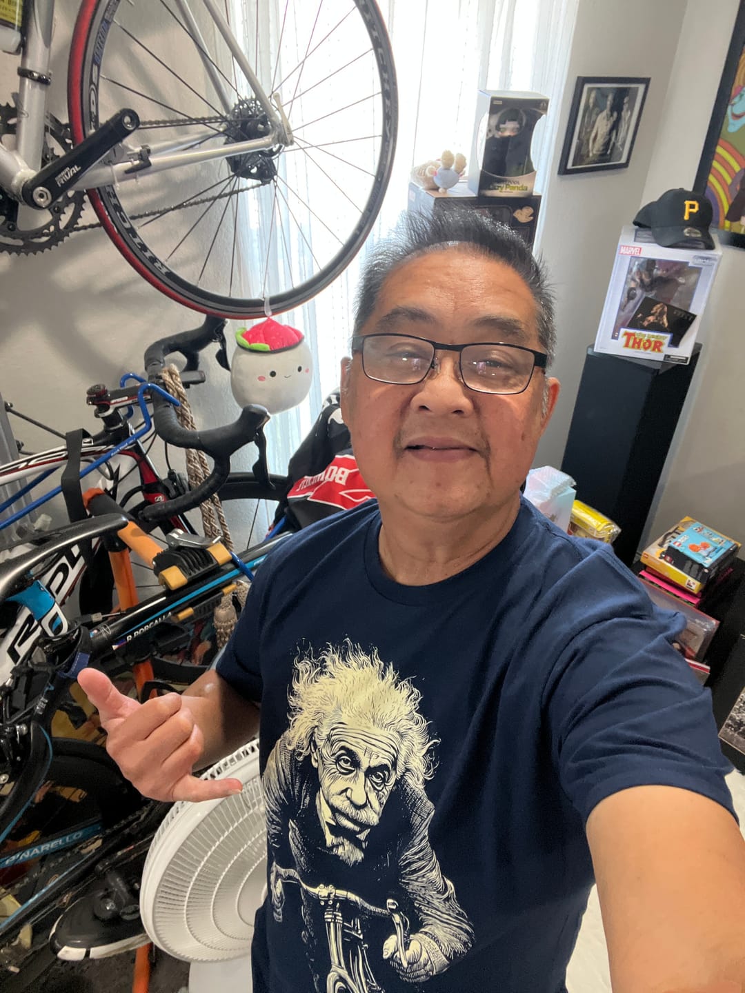 Customer photo review of Einstein Road 77 T-Shirt US
