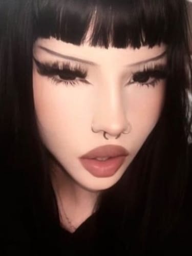Customer photo review of [Pre-Order] Finley x Eyemoody Pure Black | 6 Months, 2 pcs