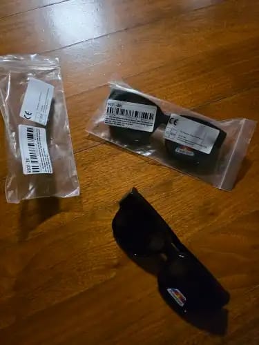 Customer photo review of ShadeEase™ Fit Over Polarized Sunglasses
