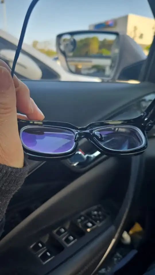 Customer photo review of ShadeEase™ Fit Over Polarized Sunglasses