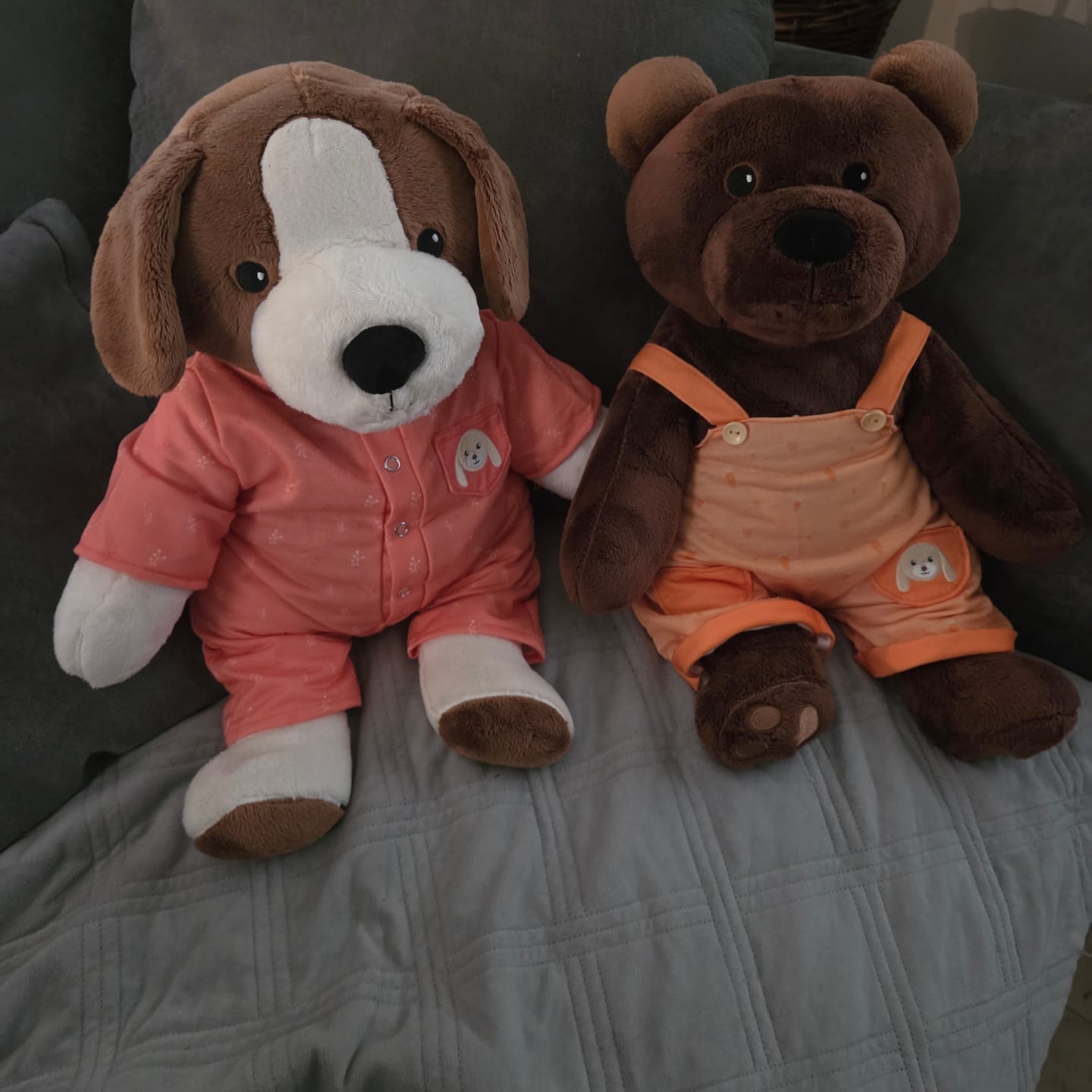 Customer photo review of Konijn WK Kleding Lotgenootje