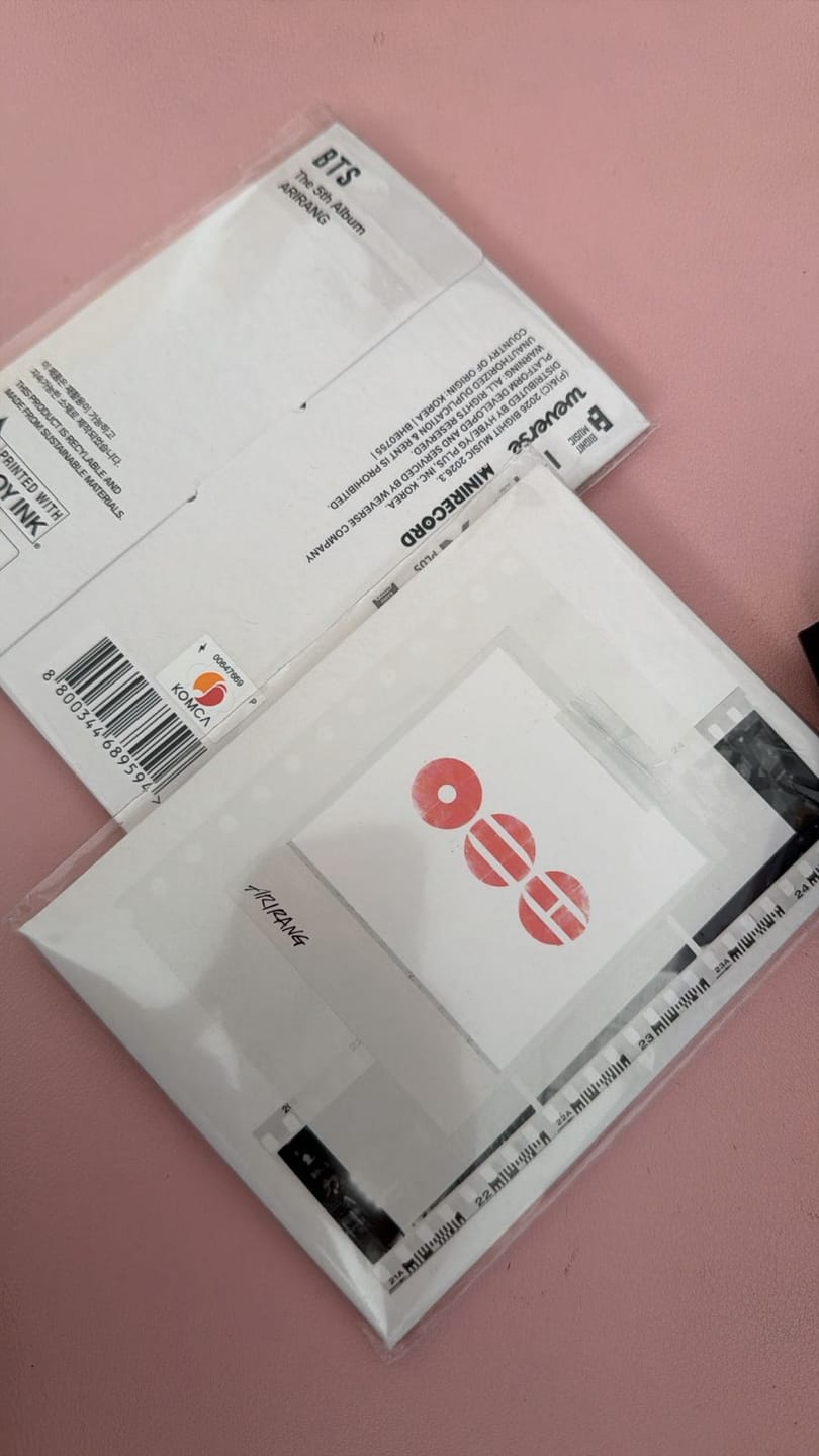 Customer photo review of BTS - ARIRANG 5TH ALBUM WEVERSE ALBUMS VER