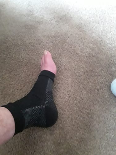 Customer photo review of SILIX NeuroSoothe Socks