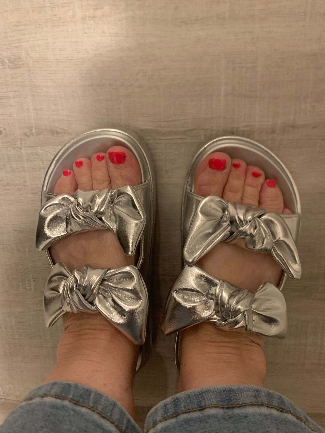 Customer photo review of Corky's Silver Lil Bit Knotty Sandals