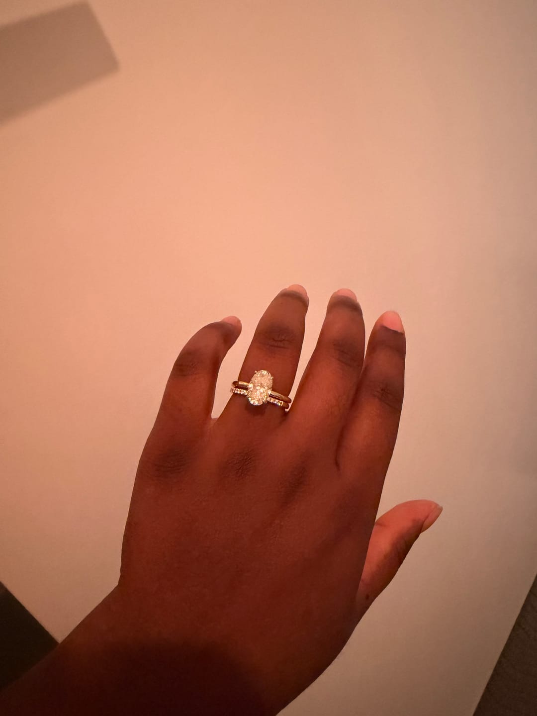 Customer photo review of S925 Moissanite 2.0 Ct ～5.5 Ct Oval Cut Yellow Gold/White Gold Promise Ring For Women