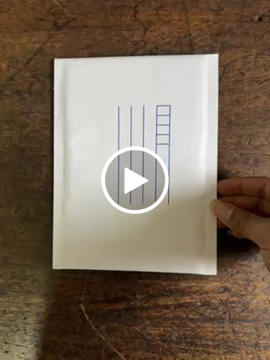 Customer video review of BubblePRO Bubble Mailer 01 160 x 230mm White with Address Lines