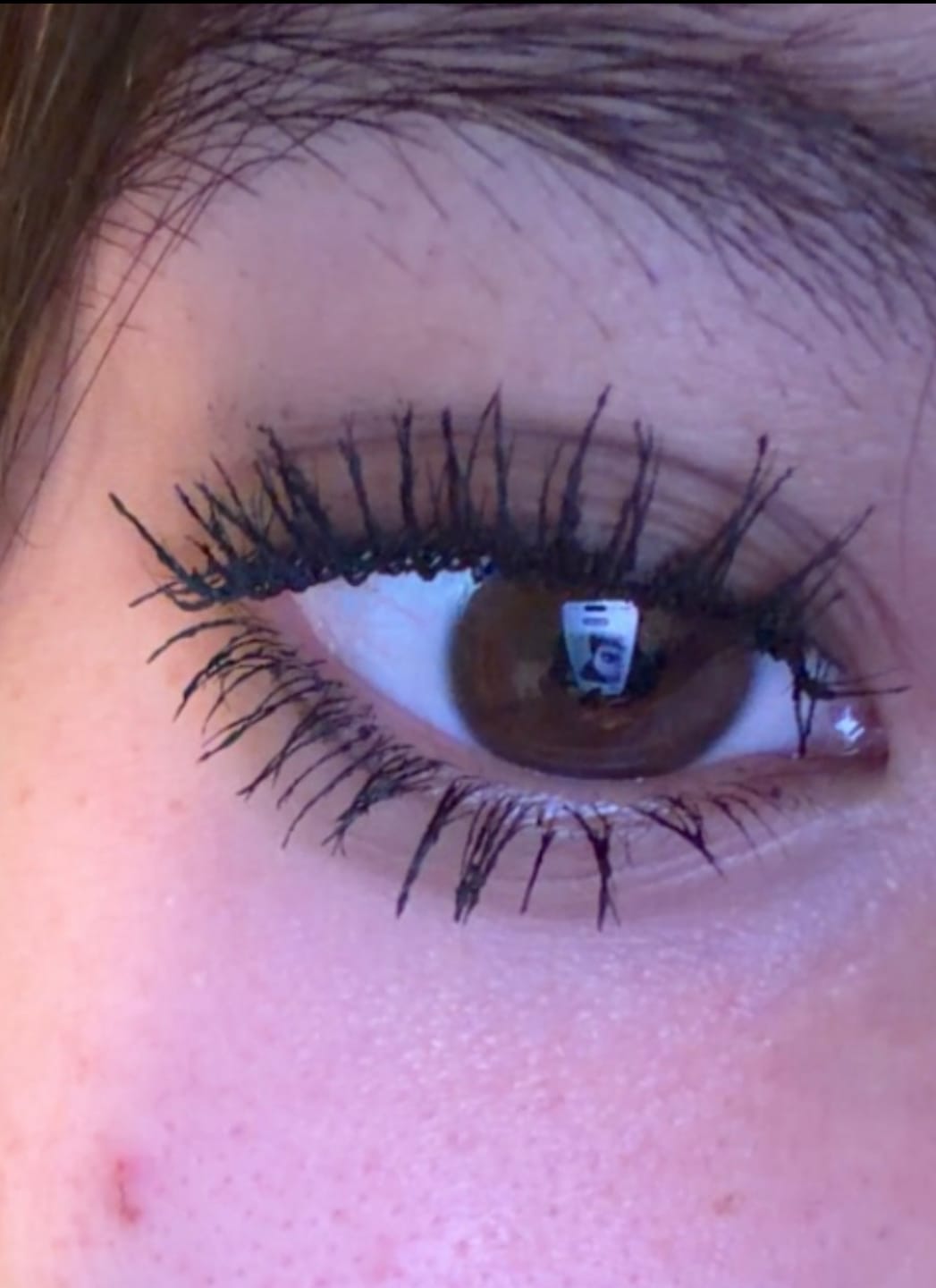 Customer photo review of fLASH EYELASH SERUM