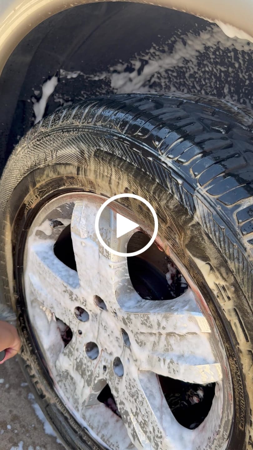Customer video review of Tire Cleaner