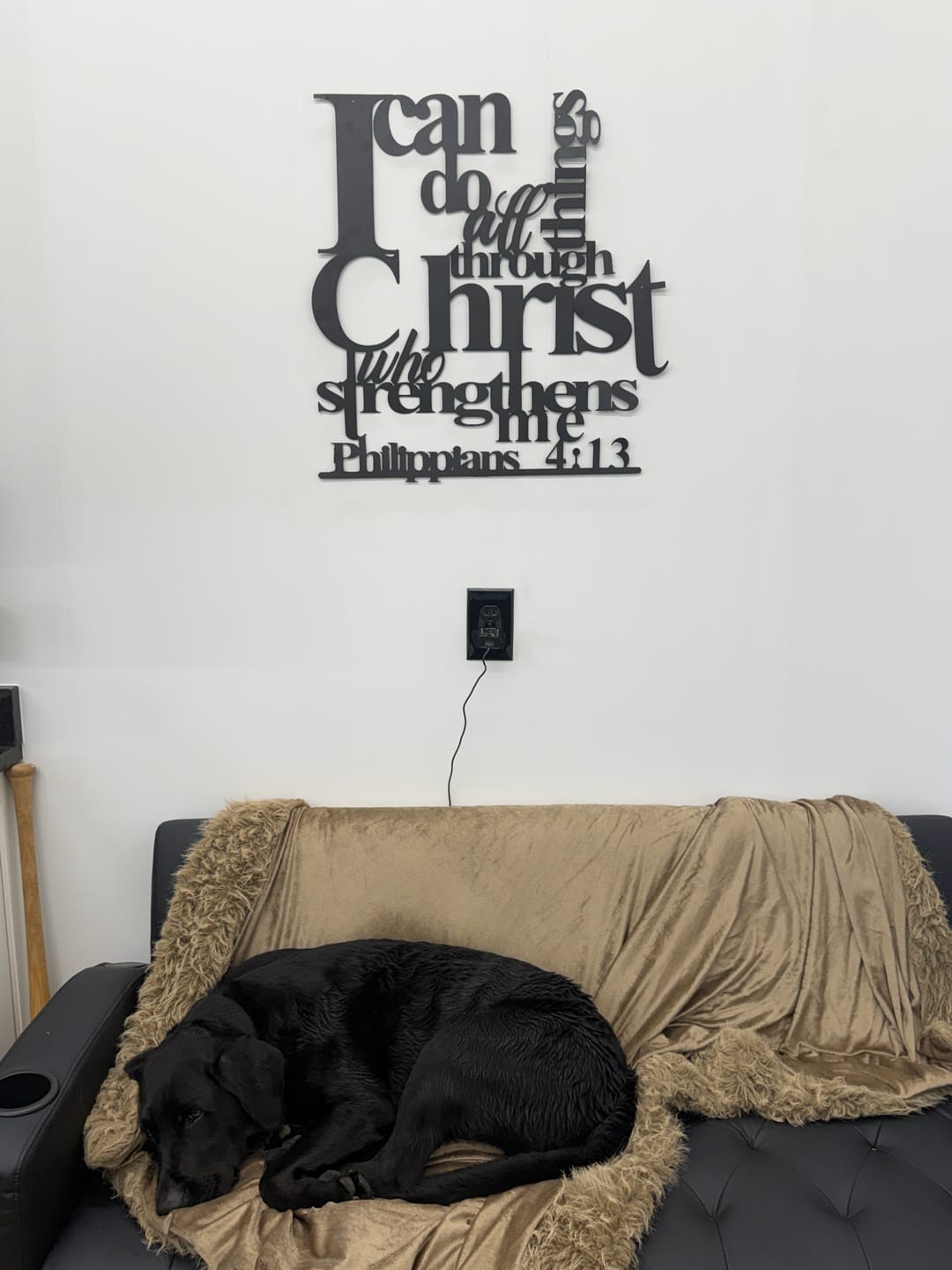 Customer photo review of Christianartworkshop Philippians 4:13 I Can Do All Things Metal Wall Decor: Christ’s Strength for Your Walls
