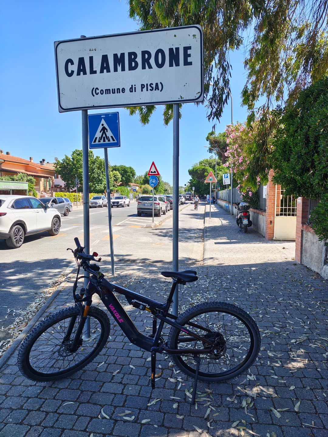 Customer photo review of Vakole EMT29 12s 250W 29" E-Mountain Bike 691Wh Cross-Country Full Suspension EMTB with Torque Sensor 48V 14.4Ah Battery