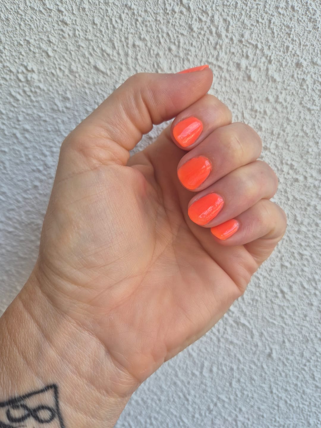 Customer photo review of Limited Edition 1 - Mood Change Dipping Powder