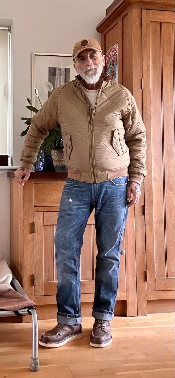 Customer photo review of Reversible Diamond Quilted Stand-Collar Jacket - Khaki