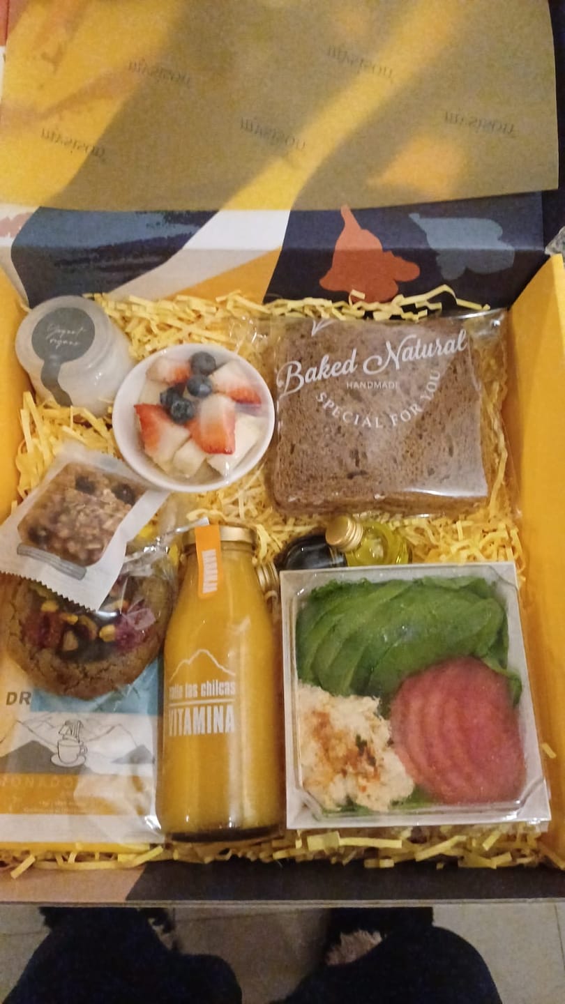 Customer photo review of Box Vegano