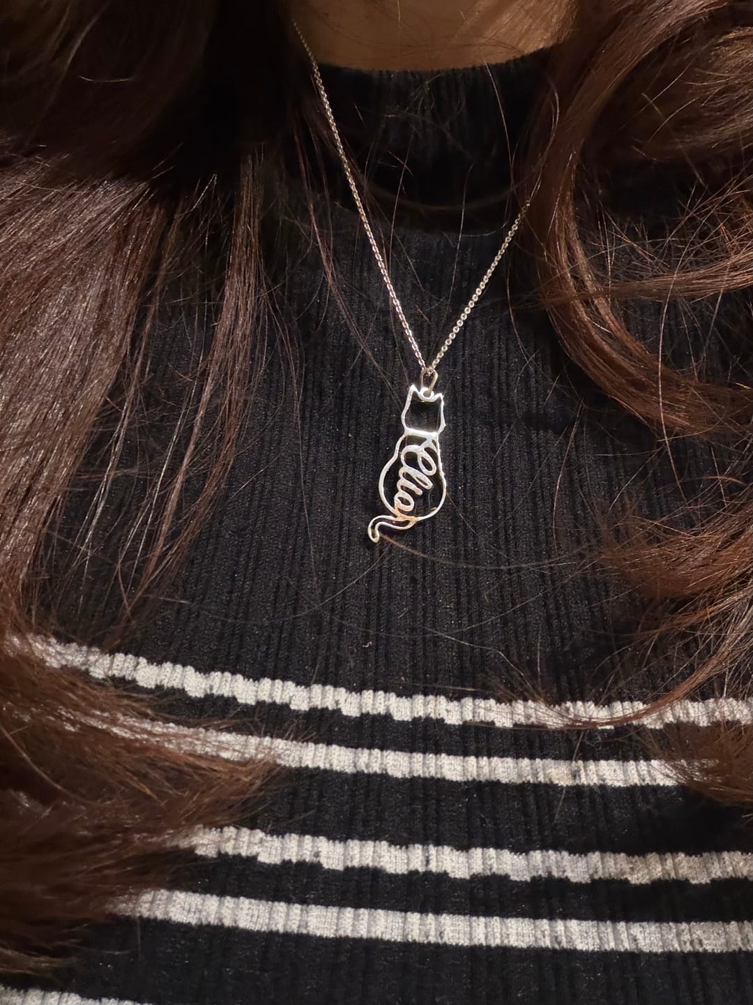 Customer photo review of Collar personalizado con nombre de gato