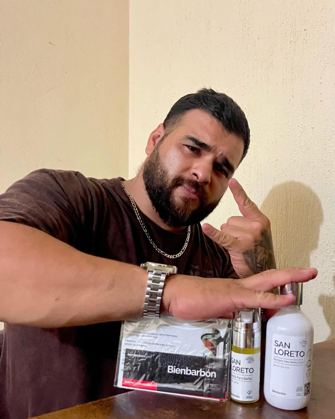 Customer photo review of 2 Aceites + 1 Shampoo Para Barba · Paquete 3 Piezas