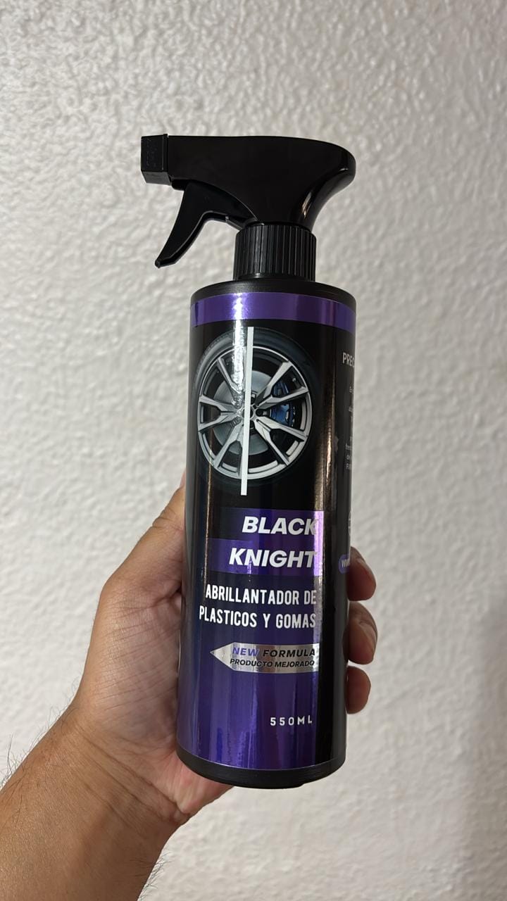 Customer photo review of BLACK KNIGHT - Abrillantador de Plásticos y Gomas