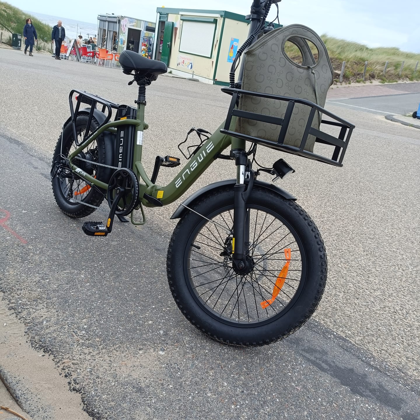 Customer photo review of Engwe L20 SE 250W 20" Foldable Electric Bike 561Wh Trekking Bike Step-through E-bike 36V 15.6Ah Battery