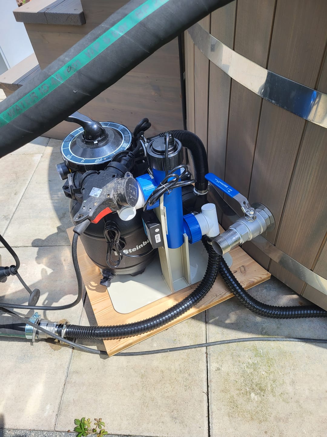 Customer photo review of Vormontierte Hot Tub Filteranlage mit UV-Lampe