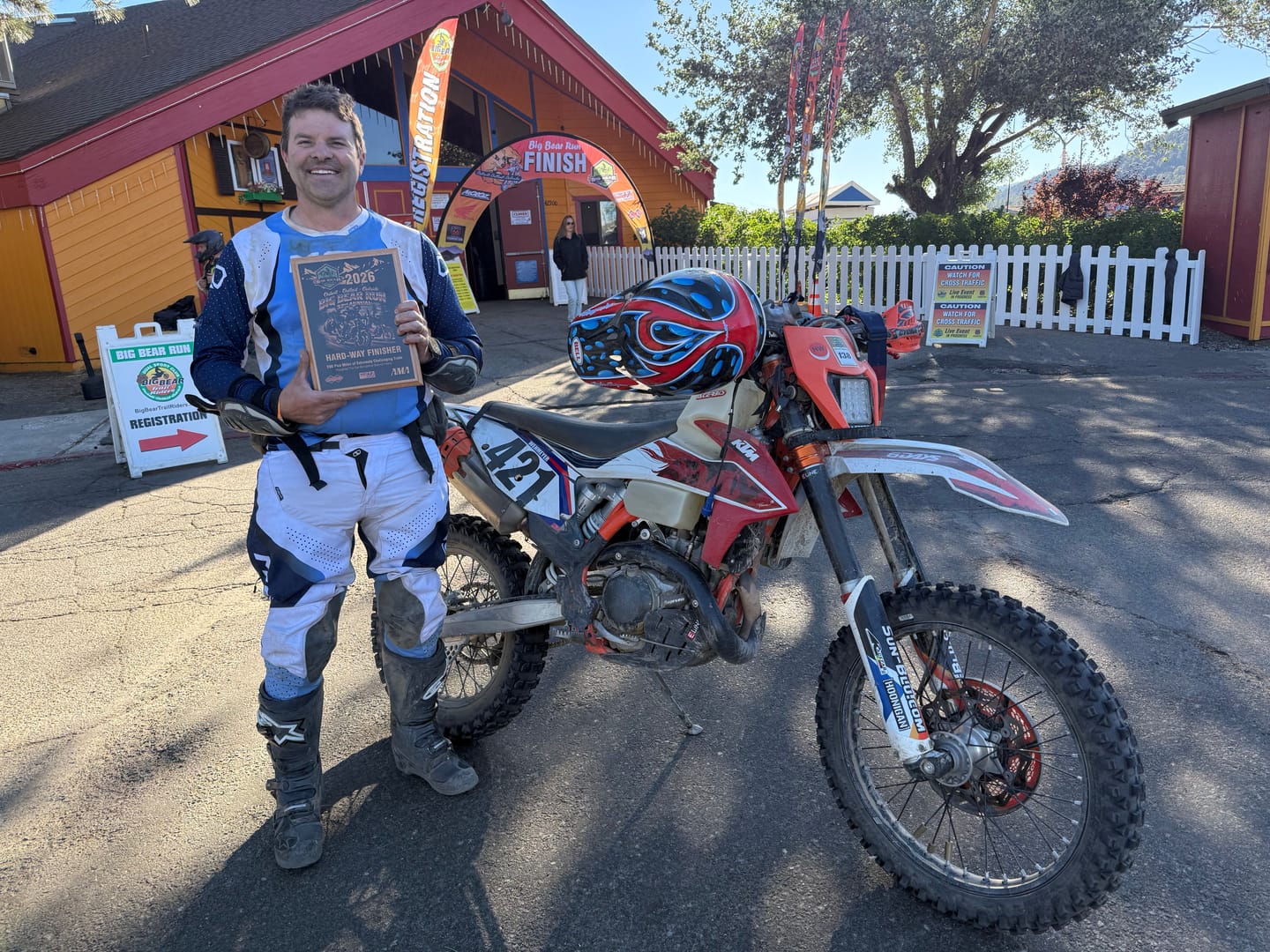 Customer photo review of Goldentyre Fatty GT216AA Front Tires - Fatty, Chubby, & Razor Blade Enduro / Offroad Tires