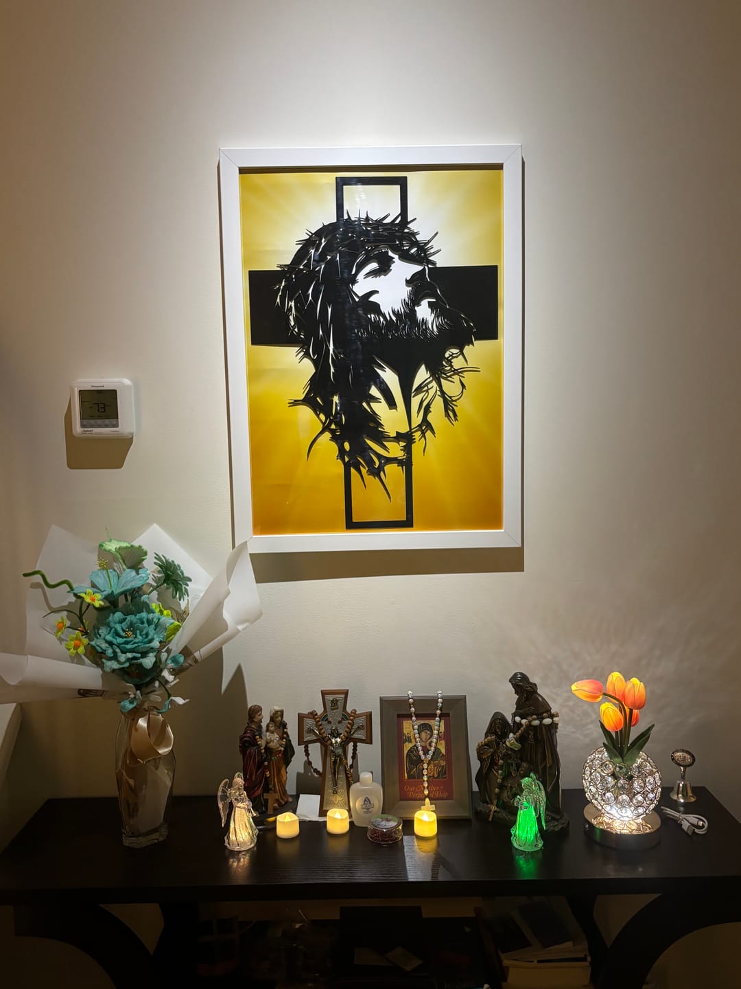 Customer photo review of Christianartworkshop Crown of Thorns Jesus Cross Metal Wall Decor: Heartfelt Faith Statement