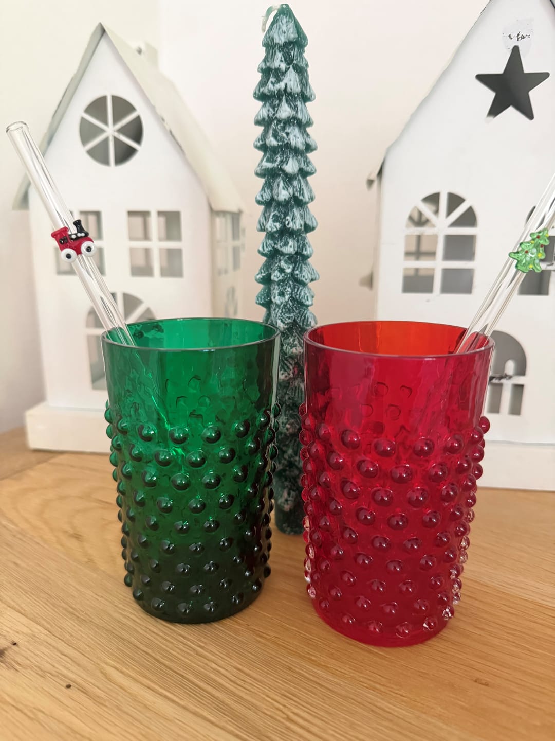 Customer photo review of Sklenice Hobnail Dark Green