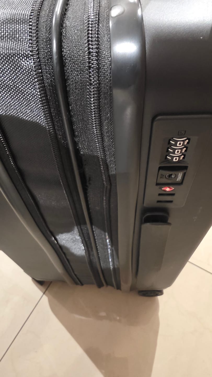 Customer photo review of Blackbird Carry On