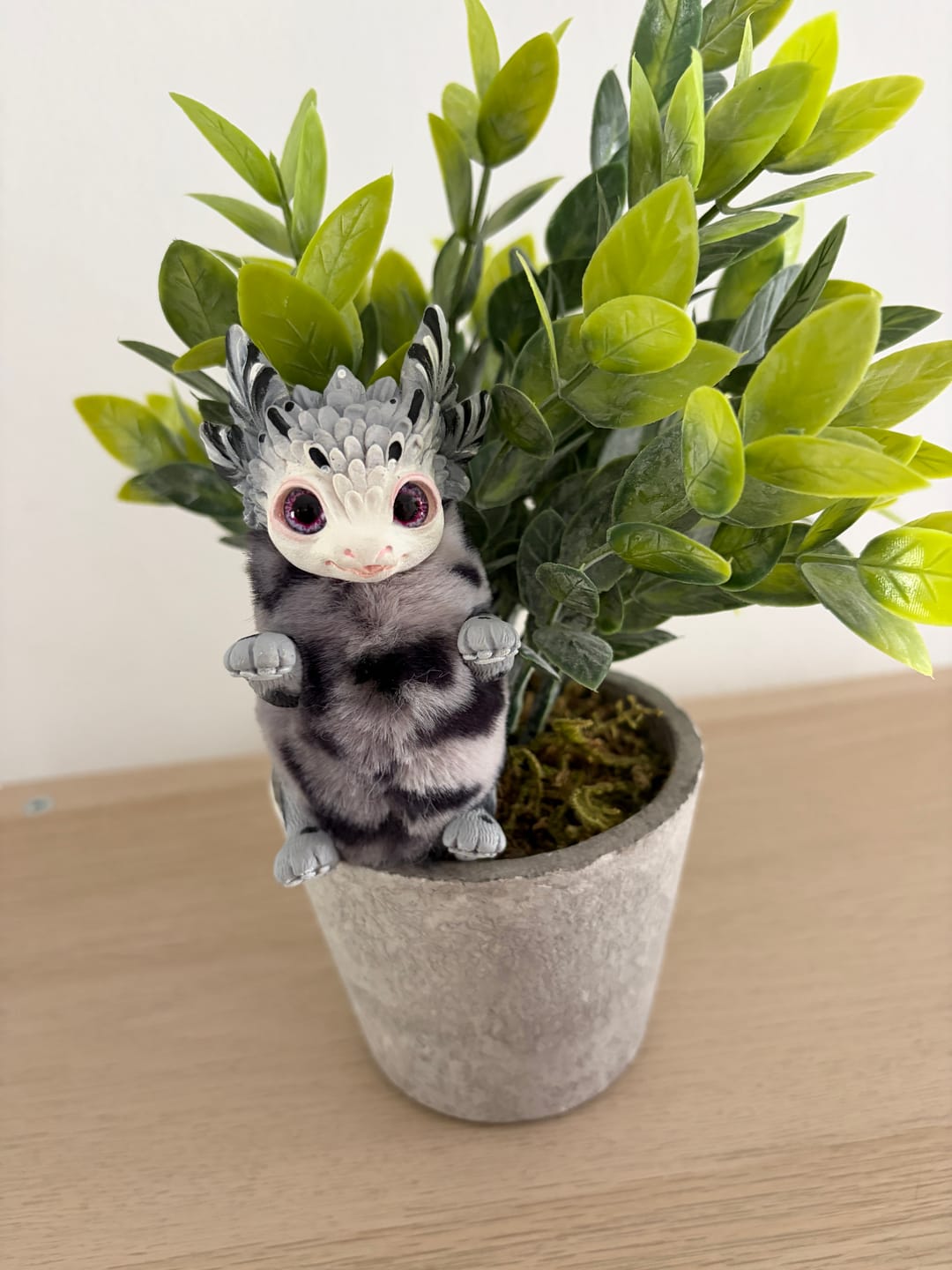 Customer photo review of Tiny flower dragon– monochrome leopard