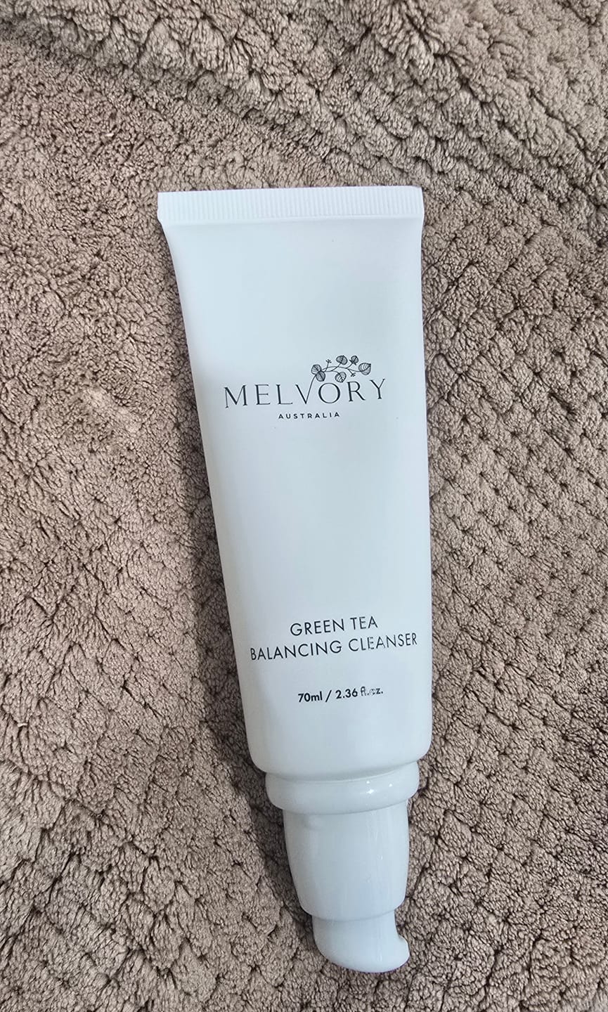 Customer photo review of Green Tea Balancing Cleanser
