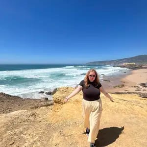 Customer photo review of DWNLY Linen Pants
