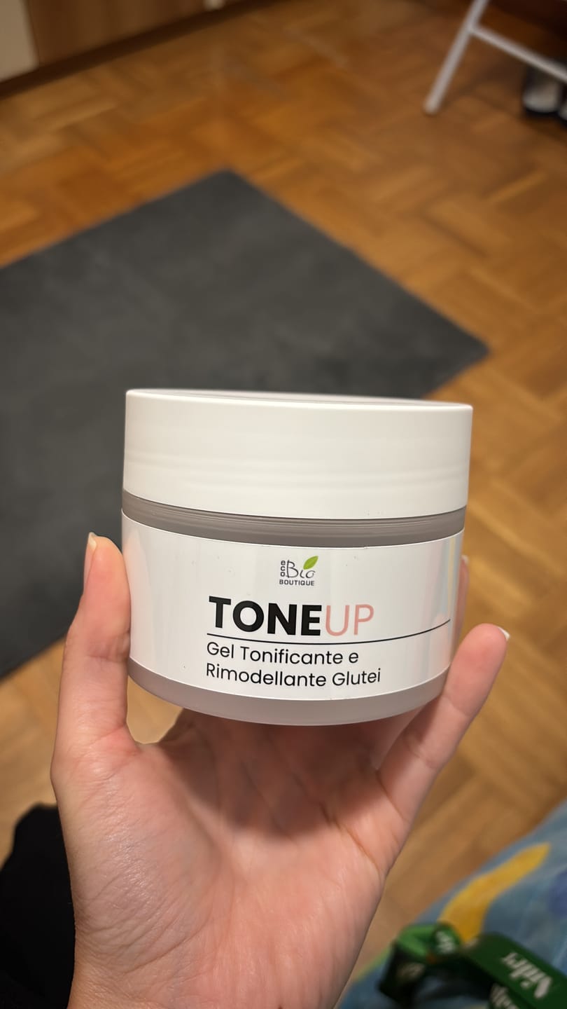 Customer photo review of ToneUp