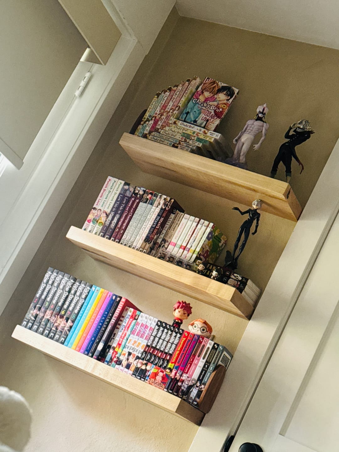 Customer photo review of Maple Floating Shelves